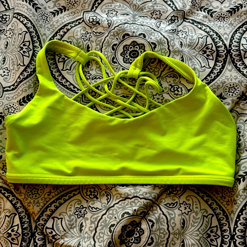 Lululemon free to be wild